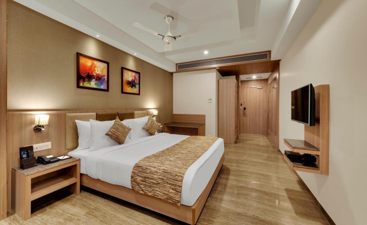 Anaya Beacon Hotel, Jamnagar Phòng bức ảnh