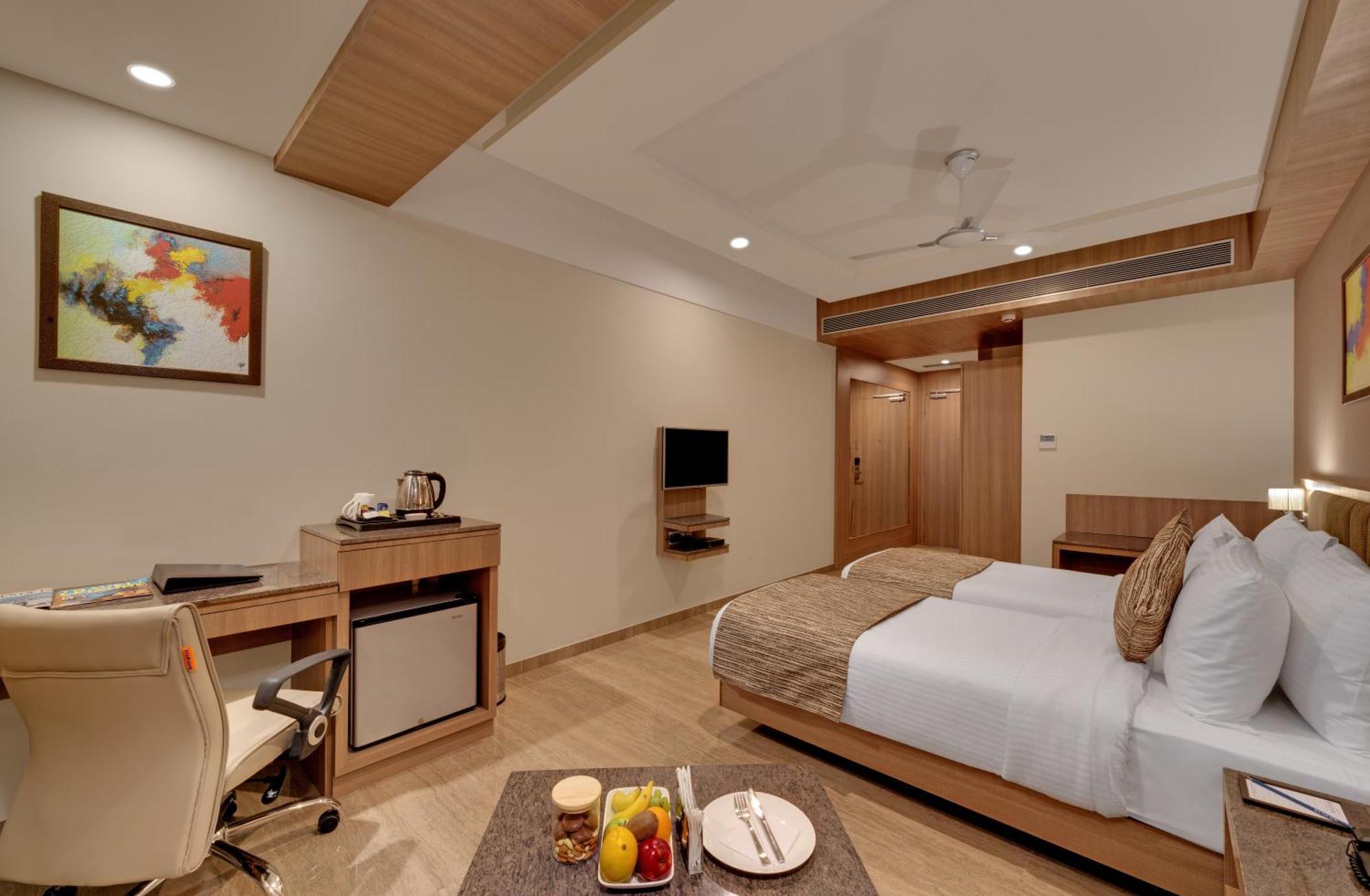 Anaya Beacon Hotel, Jamnagar Phòng bức ảnh